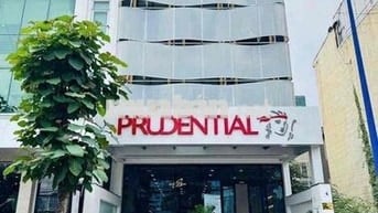 MT HIẾM KÝ CON QUẬN 1 - 5X18M TRỆT 4 TẦNG - CÁCH CHỢ BẾN THÀNH 200M 