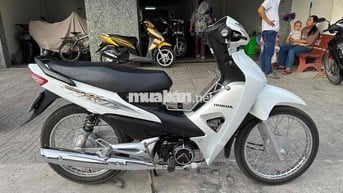 Wave Alpha 100 2014 Trắng đen ( hỗ trợ góp )