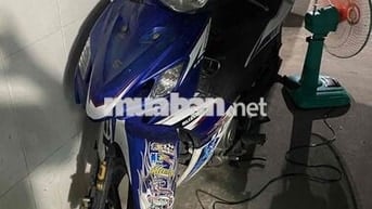 Suzuki Axelo 125 2013 Xanh trắng
