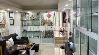 BÁN NHÀ HẺM 4met BÌNH TÂY , P1 , Q6 💰 8🧄500 TL trực tiêpa chủ