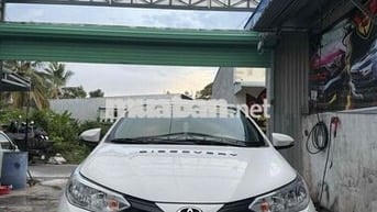 Toyota Vios E Trắng 9 vạn