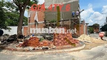 Đất 9 x 19m Lô góc 2 Mặt đường nhựa 6m. Gần chợ Xuân Thới Thượng 