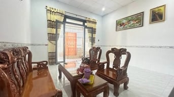 Gấp! Bán nhà C4 đường Nguyễn Thị Bi 103m2 sổ hồng riêng giá 690 triệu