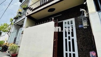 Cho thuê nhà Phú Cuờng 1 trệt 1 lầu 1 lửng gồm 2 PN 2 WC đường CMT8