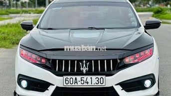 Honda Civic 2018 1.8 Trắng 58.000km