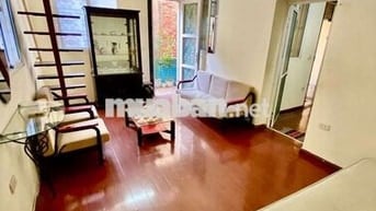 3.x tỷ TT phố Lê Đại Hành HBT tầng 2 70m 2PN, gần phố Sổ Đỏ TO CC