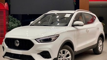 MG ZS STD - NEW