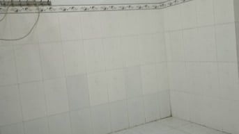 Cho thuê nhà nhỏ xinh ngay trung tâm quận 1