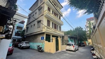 CHO THUÊ NHÀ tại ngõ 30 Phạm Văn Đồng, phường Nghĩa Đô, 90m2x 4 tầng
