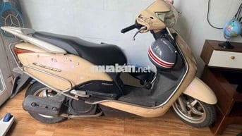 Honda Lead 2011 Vàng kem