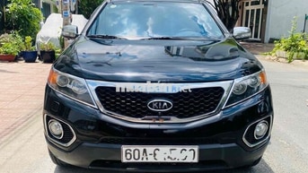 Kia Sorento Đen 7 chỗ Số tự động
