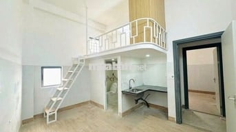 Phòng mới xây cửa sổ trời sẵn máy lạnh cuối Lê Trọng Tấn