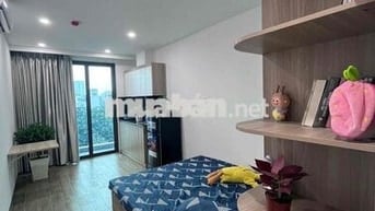 Ngay Vinsmart phòng ban công siêu thoáng gần vườn Nhật - full đồ ở lun