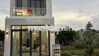 Nhà 1 Trệt 1 lầu cần bán gấp Giá siêu rẻ đã hoàn thiện tặng nội thất