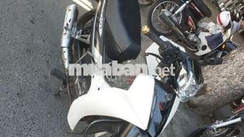 Yamaha Sirius Trắng đen Đã sử dụng