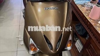 Honda Lead 2011 Vàng đồng Biển số thành phố