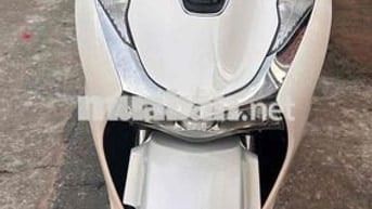 Honda SH 125 Trắng Đã sử dụng