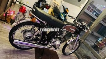 Honda 67 Đen Cổ điển