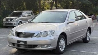 Toyota Camry 2003 2.4 MT Bạc