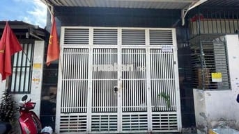 Cần bán nhà đầu hẻm B18, Tân Vĩnh Lộc
