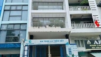 tòa vp mới xây mặt tiền Hồng Hà, p2, khu sân bay. 6x20m 1 hầm 6 lầu