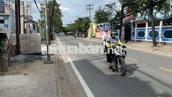 Cho thuê kho 2 mặt tiền Linh Đông 200m2 giá rẻ