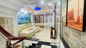 HXH 5pn5wc 64m2 đường số 1 P16
