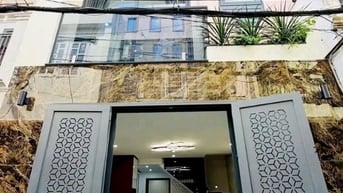 Kẹt vốn bán gấp nhà Bình Thới, Quận 11. Giá 4,6 tỷ, 48m2, hẻm xe hơi