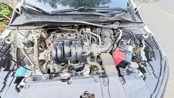 Honda City RS Thể thao Trắng