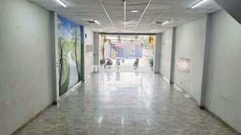 Cho thuê nhà mặt tiền Trần Quốc Toản