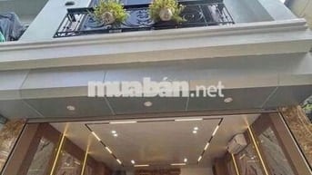 SÁT ĐSQ HÀN- DT 45m2 x 6 TẦNG THANG MÁY- NGÕ THÔNG - HƠN 11 Tỷ