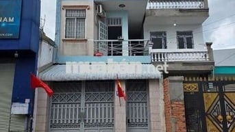 Cần Bán Gầp nhà  mặt tiền ĐHT 11 .DT 5 x20 .1 trệt 1Lầu giá 8tỷ 7 TL