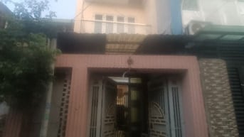 Nhà 2 tầng hxh tránh nhau Đs 2 Trường Thọ, DT 120m2, 3PN, vào ở liền