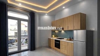 Studio Ban công full nội thất rộng 30m2 Ngay CV Làng Hoa