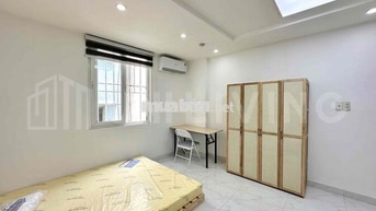 PHÒNG FULL NỘI THẤT MỚI TINH NGAY VÕ TRƯỜNG TOẢN