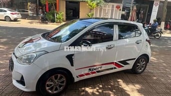 Hyundai i10 nhập ấn
