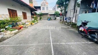 Chính Chủ Bán 2 Mặt Tiền trước sau 125m2 Ngay Đường Đồng Khởi