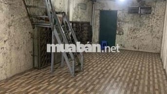 nhà mặt đường Trần Khát Chân kèm kho 90m