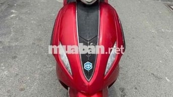 Piaggio Fly fi phun xăng điện tử. Máy êm thì thầm