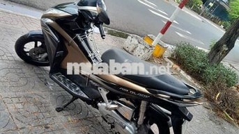 Honda Air Blade Đen vàng đồng