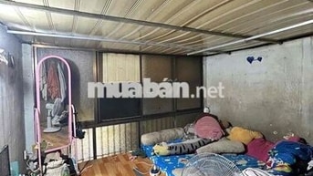 nhà cấp 4 hẻm xe hơi chủ nhiệt bán chỉ hơn 3tỷ xíu