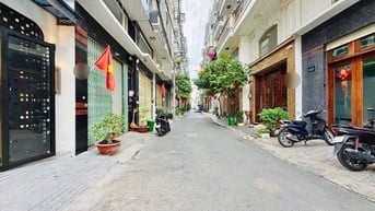Hẻm Xe Hơi 4.5m , Kế quận 10 , 70m2 Ngang 5m , Tiện KD , Giá 9.1 tỷ