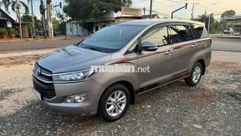 Toyota Innova 2017 Xám
