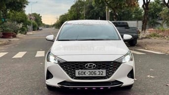 Hyundai Accent AT Trắng 70162 km