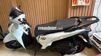 cần bán xe sh ý 300i