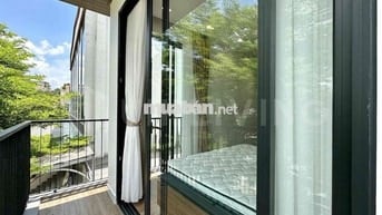 ☘️ Studio Ban Công, máy giặt riêng ở gần Phan Xích Long và Quận 1