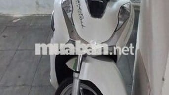Honda SH125 Trắng 9607 km