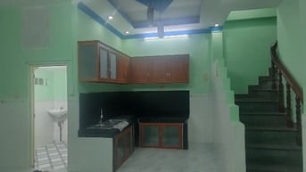 Bán nhà trệt lầu 5x15 hẻm Lê Văn Thịnh.5 tỷ 6