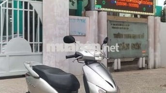 Honda Lead 2011 màu Bạc