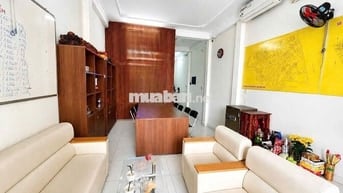 CHO THUÊ MT ĐƯỜNG NGUYỄN QUÝ ANH : 4,5 x 20 M Đúc 3 Lầu : 5 PN